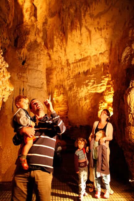 WAITOMO GLOWWORM & RUAKURI CAVES-PRIVATE TOUR FROM AUCKLAND - FAQ