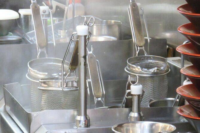 Wakayama: Ramen Lovers Crawl Two Bowls, One Night - A Closer Look at the Wakayama Ramen Crawl