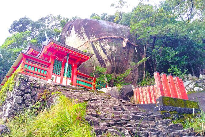 Wakayama: Sacred Journey to Kumano Hayatama and Kamikura - Key Points