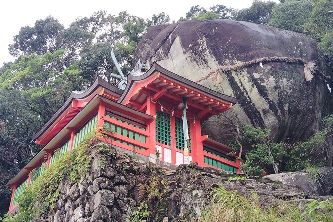 Wakayama: Sacred Journey to Kumano Hayatama and Kamikura - Frequently Asked Questions
