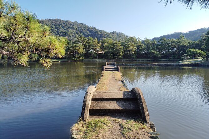 Wakayama: Yosuien  Tokugawa Garden of Edo Elegance - Key Points