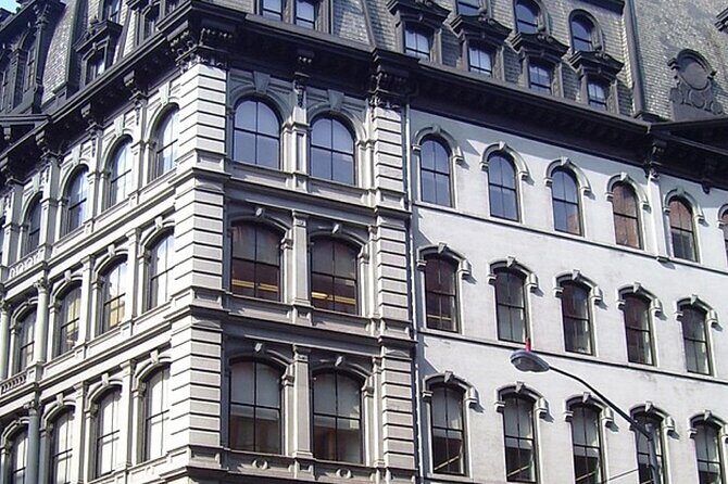 Walk 3 NYC Squares: Gramercy Park, Madison and Union Squares - An In-Depth Look at the Walk 3 NYC Squares Tour