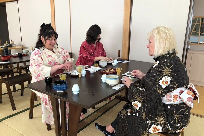 Walk Kyoto in Kimono Guided Cultural Tour with Tea Experience - A Detailed Look at the Experience