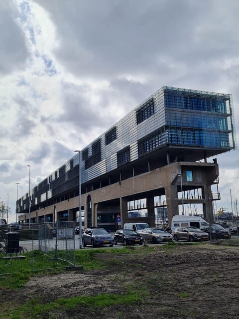 Walk on and around the NDSM site - Practical Details and Tips