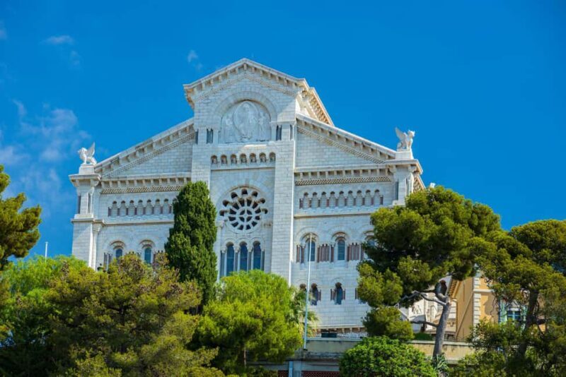 Walk to Monaco (2 hours) - Discover the Beauty of the French Riviera with a 2-Hour Boat Trip to Monaco
