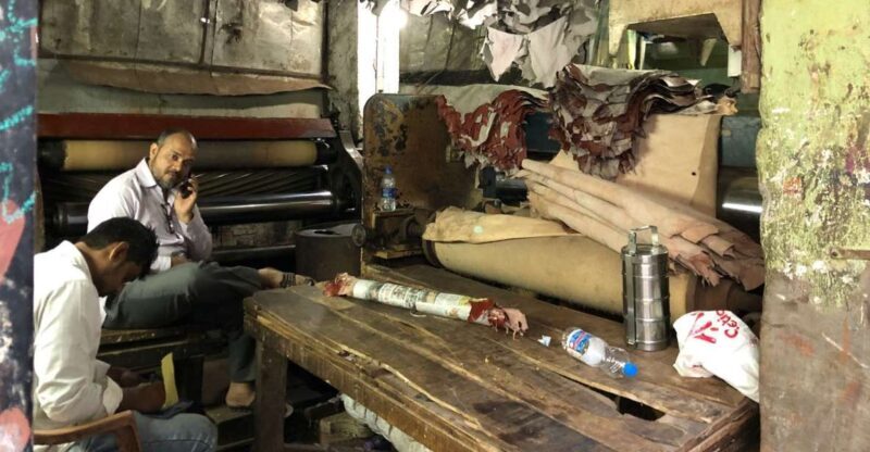 WALKING DHARAVI SLUM TOUR - Walking Dharavi Slum Tour: An Honest, In-Depth Look