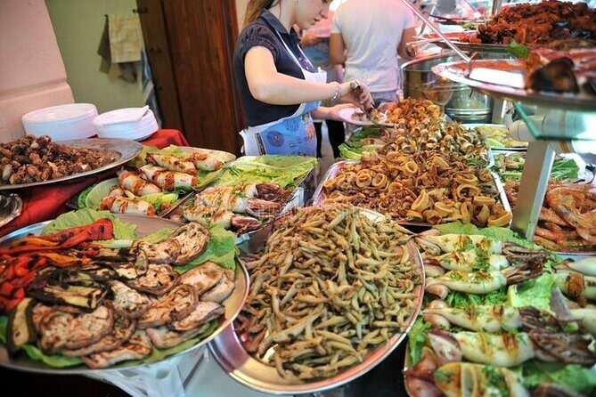Walking in the historic center of Palermo and its markets - In-Depth Review of the Palermo Market Walking Tour