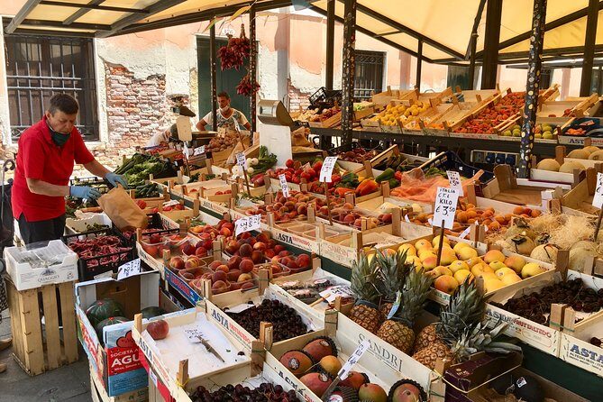 Walking in Venice Off-the-beaten Track - What We Loved About This Tour