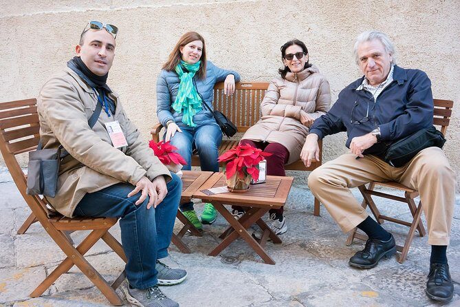 Walking Tour and street food Tour Palermo / History and Food - Visiting Quattro Canti and Fontana della Vergogna