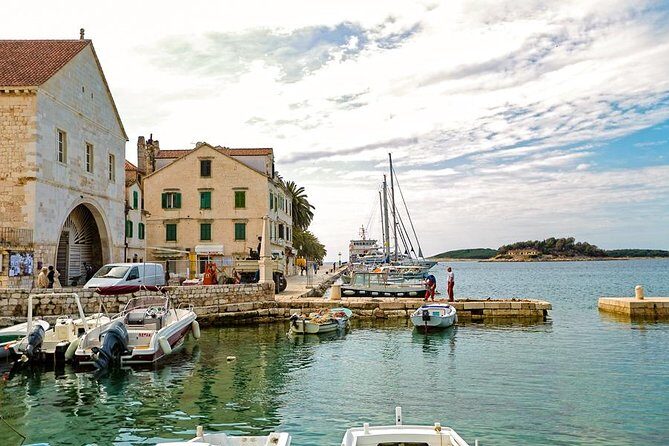 Walking Tour around Venetian Hvar - Introduction