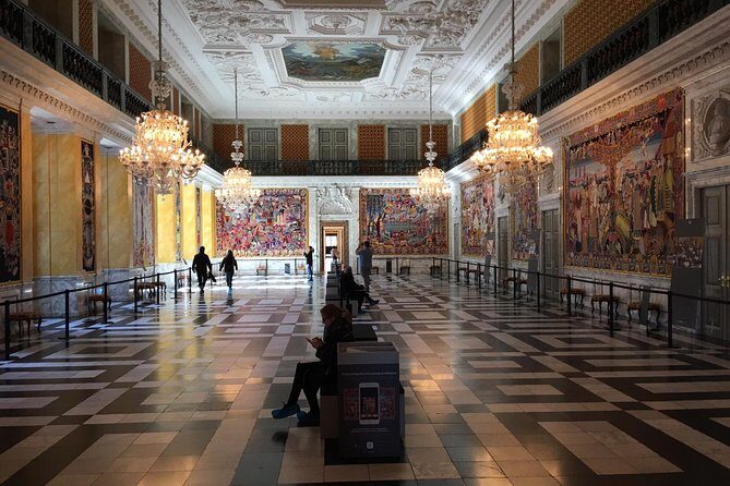 walking tour - Copenhagen and Christiansborg 3 hours - Exploring the Copenhagen and Christiansborg Walking Tour in Detail