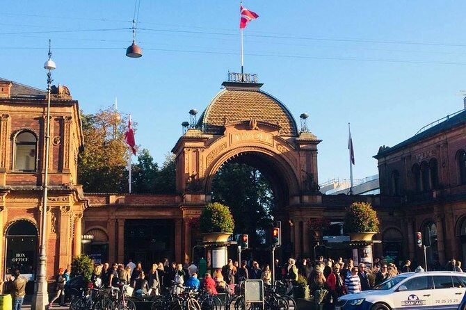 Walking tour - Copenhagen Old Town & Tivoli Park included - Key Points