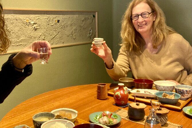 Walking Tour in Kanazawa and Taste of Traditional Washoku Cuisine - Walking Tour in Kanazawa and Taste of Traditional Washoku Cuisine