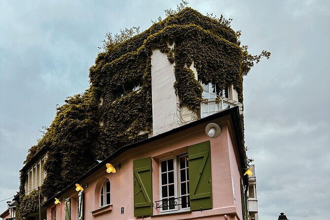Walking Tour in Montmartre with a guide - The Complete Montmartre Walking Tour: An In-Depth Review