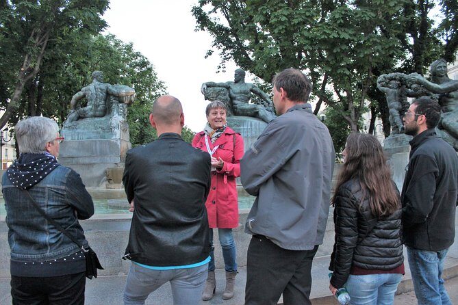 Walking Tour in small groups in English - What Do Travelers Say?
