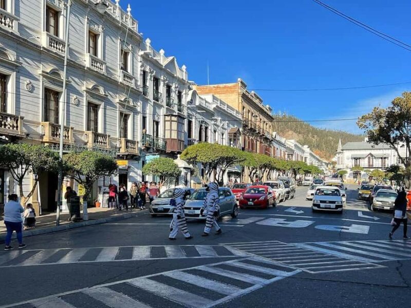 Walking tour in Sucre: History, Culture & Amazing Views - Exploring Sucre’s Hidden Gems and Historic Heart