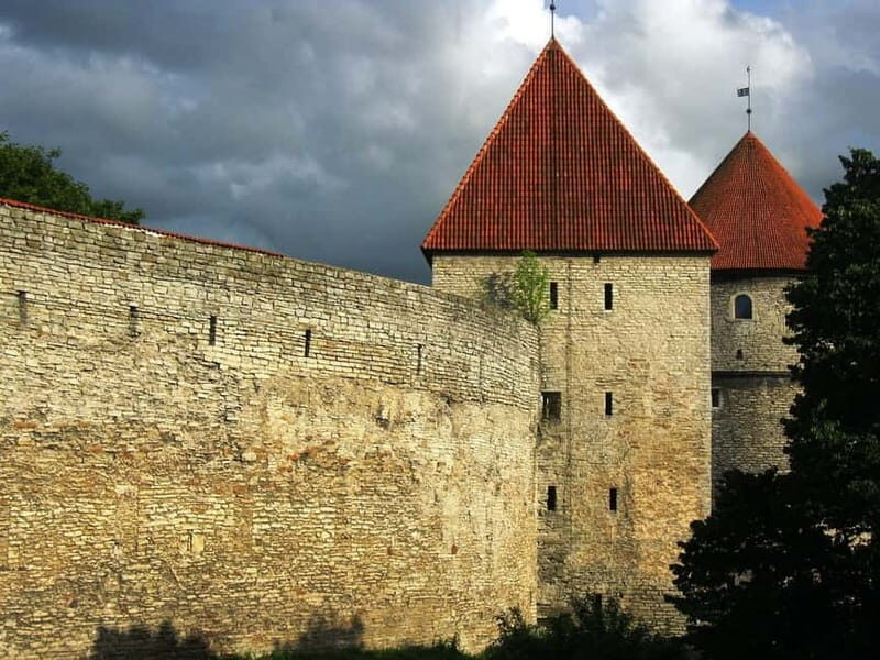 Walking tour in Tallinn Old Town - What to Expect from the Tallinn Old Town Walking Tour