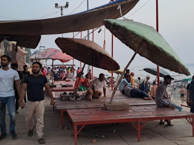 Walking Tour in the old part of the city of Varanasi - Key Points