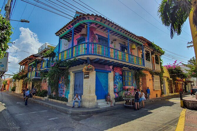 Walking Tour of Cartagena Photos, Snacks and Local Drink Included - Final Thoughts: Who Will Love This Tour?