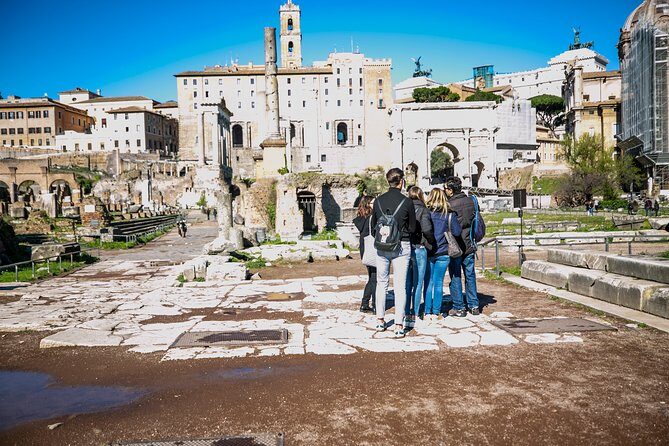 Walking Tour Of Colosseum, Forum and City Highlights including Trevi Fountain - Exploring Rome’s Top Highlights in Just Four Hours