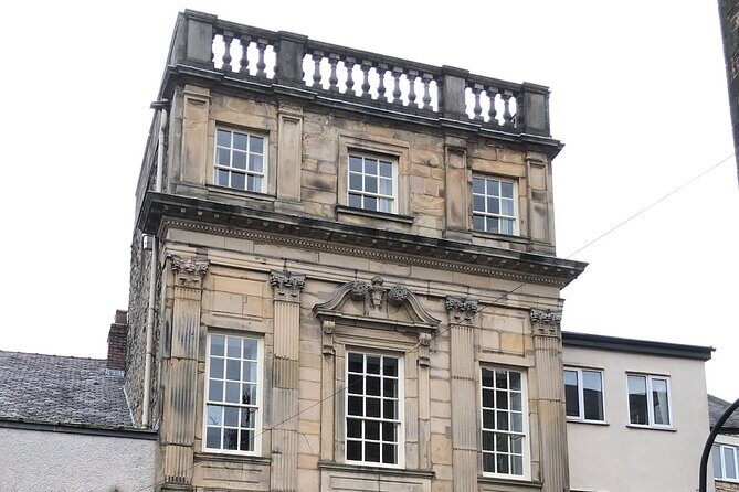 Walking tour of Lancaster - Execution Slavery Industry - Authenticity and Value