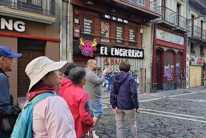 Walking tour of Pamplona - Exploring Pamplona: A Detailed Review