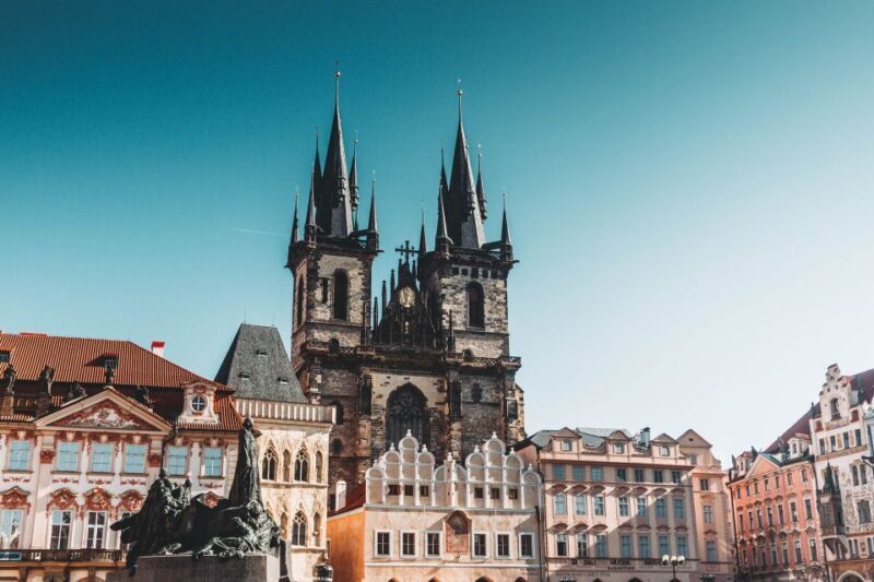 Walking tour of Prague in french: Old Town & Charles Bridge - The Value of This Tour