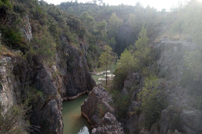 Walking Tour of the Hanging Bridges of Canyon de Turia and Chulilla Village - Key Points
