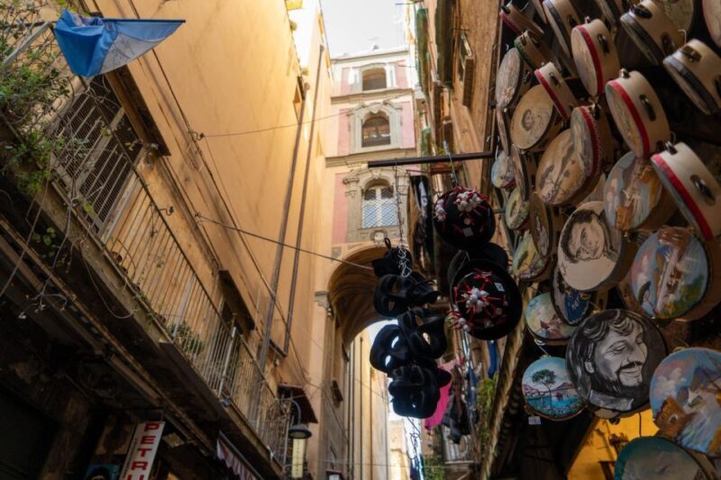 Walking-tour of the historic center of Naples in Italian - Walking-tour of the historic center of Naples in Italian