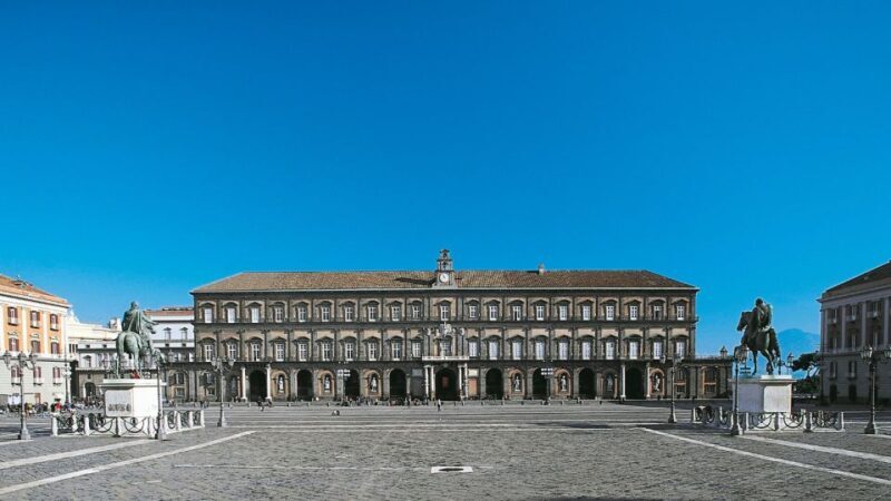 Walking tour of the Royal Naples - Who Will Love This Tour?