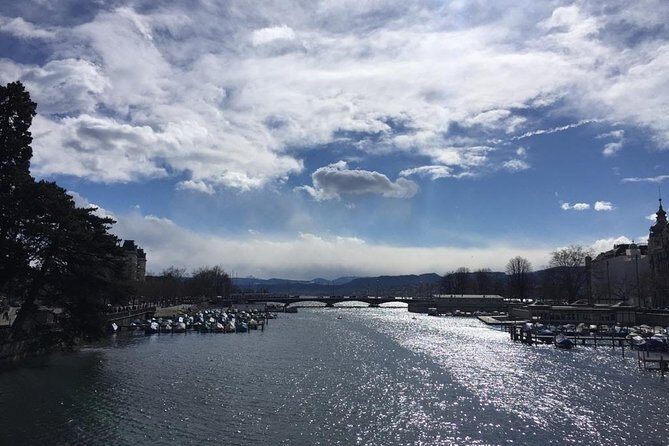 Walking tour of Zurich - your first overview of the city (Private Tour) - FAQs