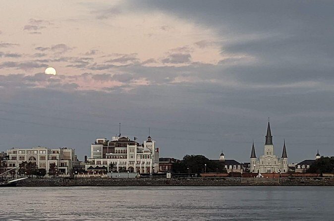 Walking Tour on the Mississippi - Why This Tour Works