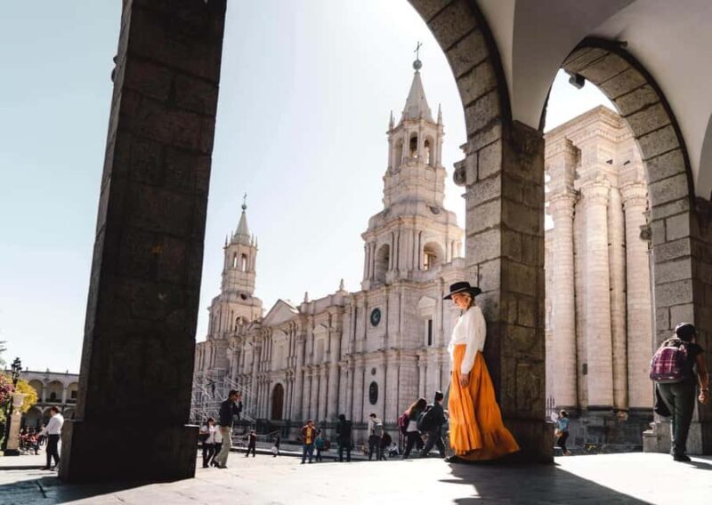 Walking tour through the Historic Center of Arequipa - Key Points