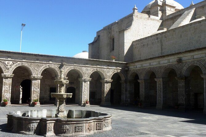 Walking Tour through the Historic Center of Arequipa - A Detailed Look at the Arequipa Walking Tour