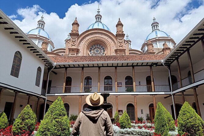 Walking Tour Through The Historic Center Of Cuenca - Key Points