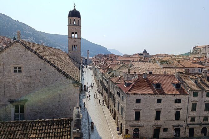 Walking Tour to Old City - Key Points:
