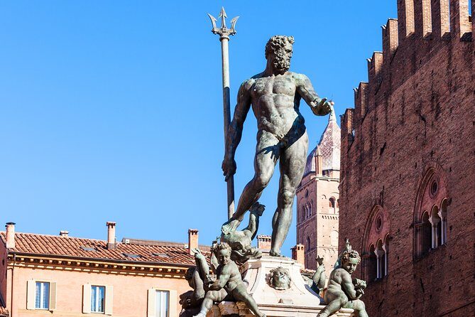 Walking tour unveiling Bologna - FAQs