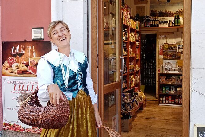 Walking Tour Varenna, the village and the craftsmen - Frequently Asked Questions