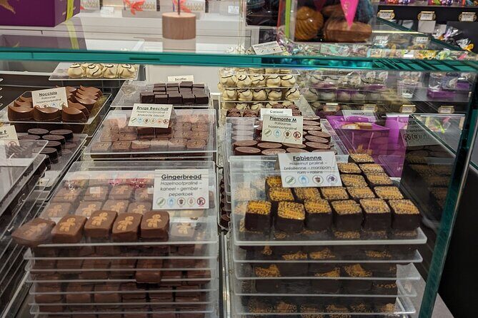 Walking Tour with Hot Chocolate and Chocolate Tasting - FAQ