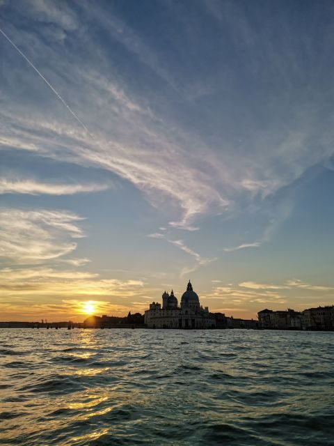 Walking Tour with optional motor boat Ride - Exploring Venice on Foot and Water: A Detailed Look at the Walking Tour with Optional Motorboat Ride