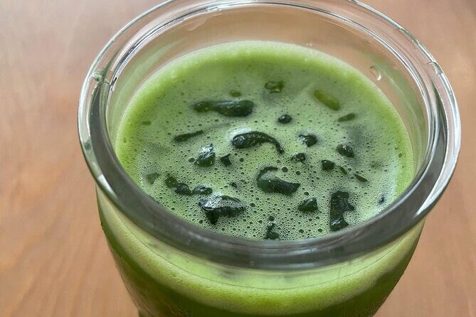 Walking Tours in Victoria Canada, food, drink, and history - Key Points