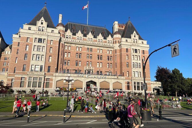 Walking Tours in Victoria Canada, food, drink, and history - Why This Tour Delivers Value