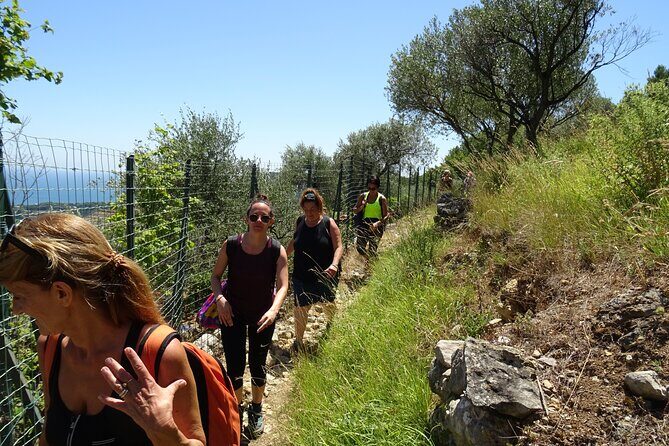 Walking towards Portovenere and the secrets of the ancient olives roman mill - A detailed look at the walking adventure from La Spezia to Portovenere