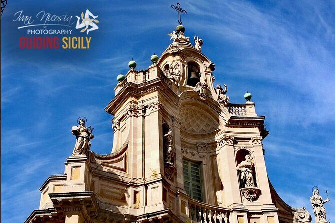 WalkingTour CATANIA - discovering the city of lava with a licensed guide - Exploring Catania’s Historic Heart and Lava Origins