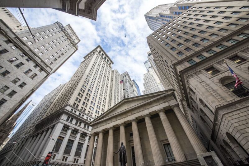 Wall Street Insider Tour with a Finance Professional - FAQ