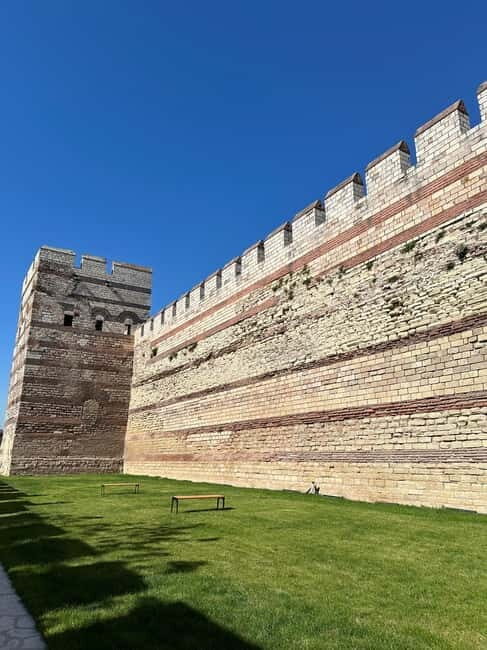 Walls of Contantinople and Byzantine Palace Tour - A Detailed Review of the Walls of Constantinople and Byzantine Palace Tour