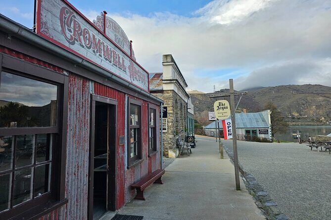 Wanaka Private Day Trip from Queenstown: TravelnGo - Who Should Consider This Tour?