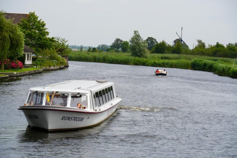 Warmond: Kagerplassen Cruise with "Tulip Experience" Ticket - Warmond: Kagerplassen Cruise with "Tulip Experience" Ticket