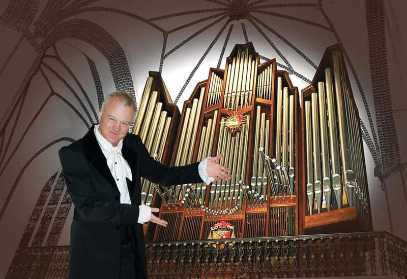 Warsaw: Cathedral Organ Concerts and tour of the crypts - Who Will Enjoy This Experience?