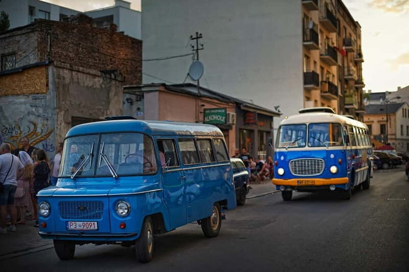 Warsaw: "Cheers on Wheels" Vodka Tasting Tour by Retro Bus - A Unique Way to Experience Warsaw’s Nightlife